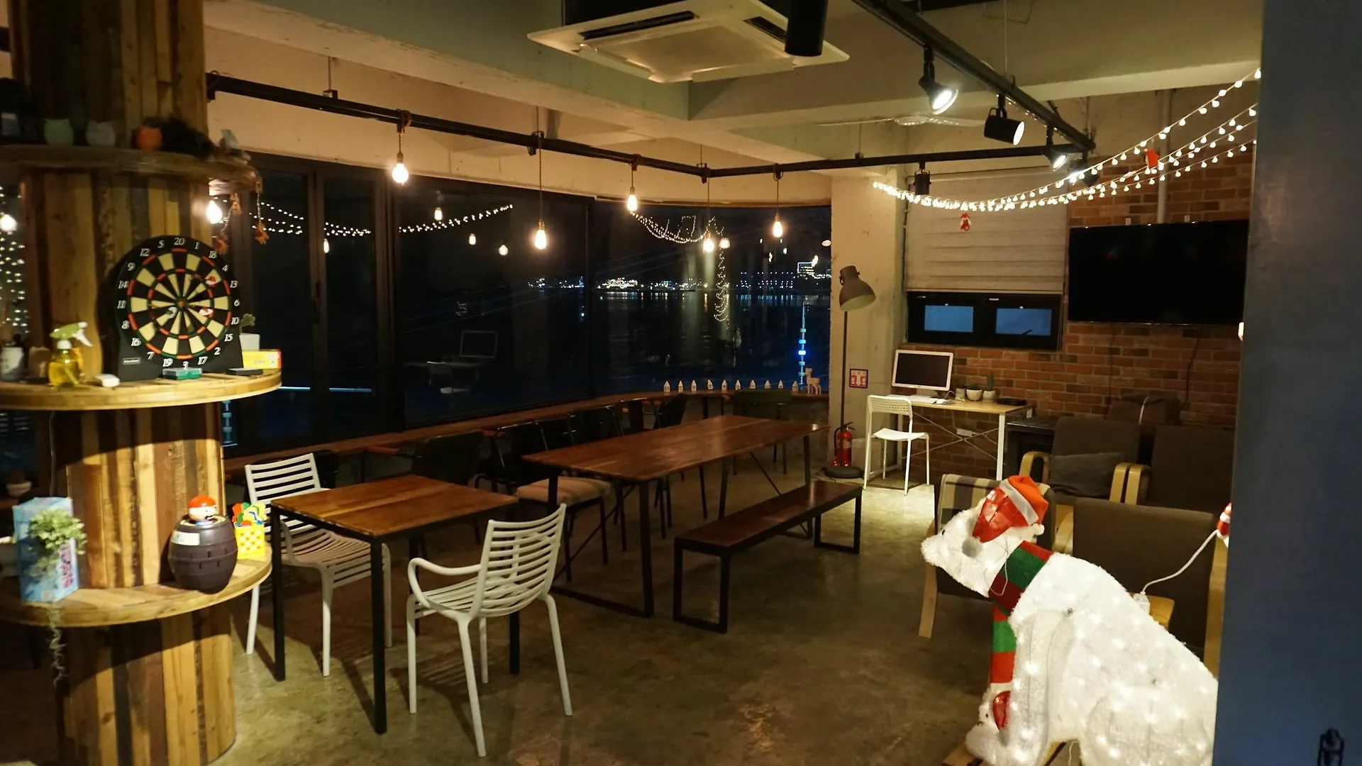 Hotel Flat B Hostel - Hostel Songjong-dong